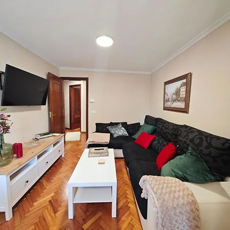 Casa Independiente Con Barbacoa * Vigo